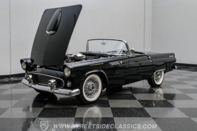 1955 Ford Thunderbird