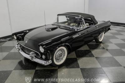 1955 Ford Thunderbird