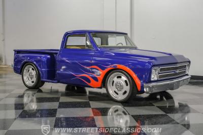 1968 Chevrolet C10 Custom Stepside