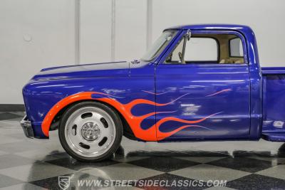 1968 Chevrolet C10 Custom Stepside