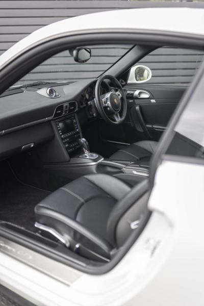 2011 Porsche 911 (997.2) CARRERA GTS PDK COUPE