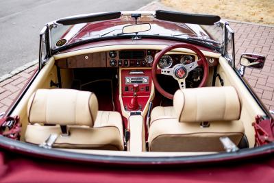 1971 MG B