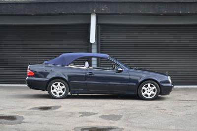 2002 Mercedes - Benz CLK 230 Avantgarde Kompressor