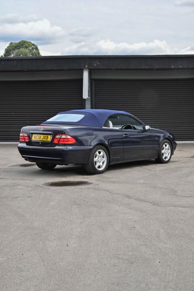 2002 Mercedes - Benz CLK 230 Avantgarde Kompressor