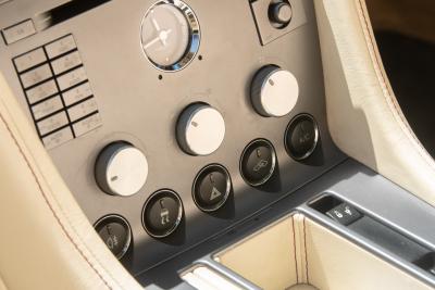 2006 Aston Martin DB9 Volante
