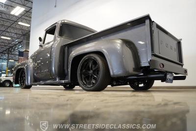 1956 Ford F-100