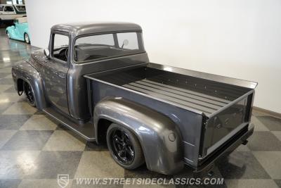 1956 Ford F-100
