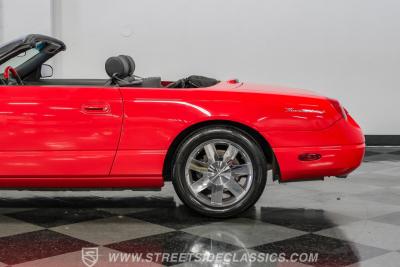 2002 Ford Thunderbird
