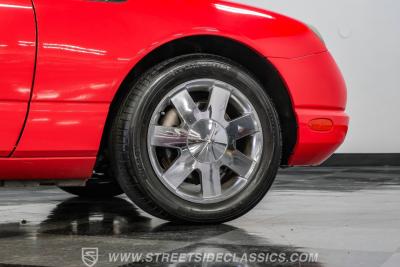2002 Ford Thunderbird