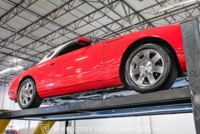 2002 Ford Thunderbird