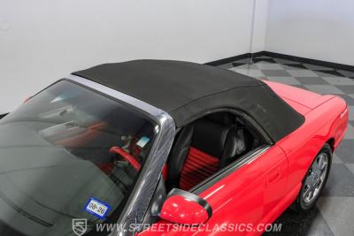 2002 Ford Thunderbird