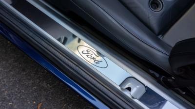 2006 Ford GT