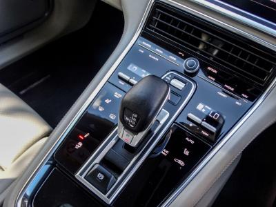 2017 Porsche 4.0T V8 Turbo Sport Turismo PDK 4WD Euro 6 (s/s) 5dr