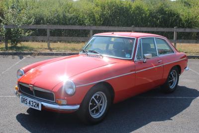 1974 MG B GT