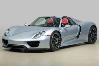 2015 Porsche 918 Spyder