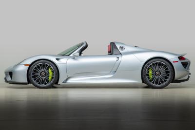 2015 Porsche 918 Spyder