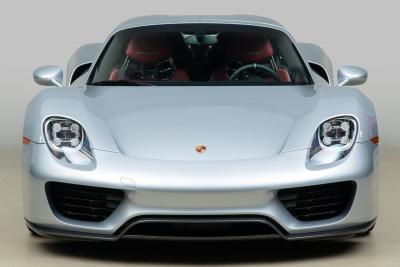2015 Porsche 918 Spyder