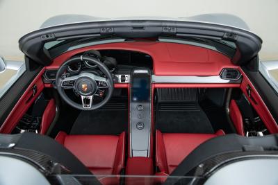 2015 Porsche 918 Spyder