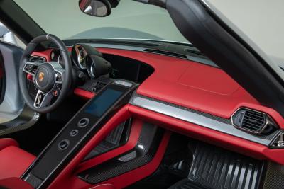 2015 Porsche 918 Spyder