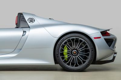 2015 Porsche 918 Spyder