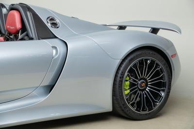 2015 Porsche 918 Spyder