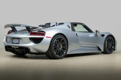 2015 Porsche 918 Spyder