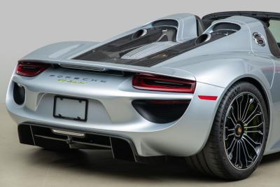 2015 Porsche 918 Spyder
