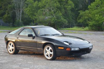 1987 Porsche 928 S4