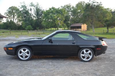 1987 Porsche 928 S4