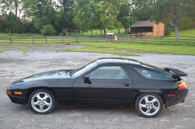 1987 Porsche 928 S4