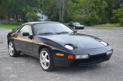 1987 Porsche 928 S4