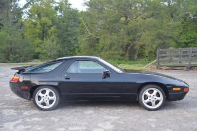 1987 Porsche 928 S4