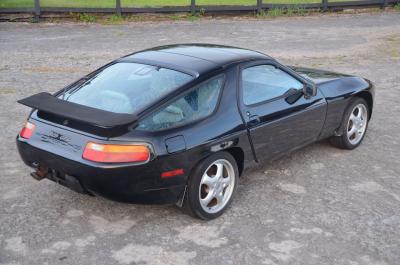 1987 Porsche 928 S4