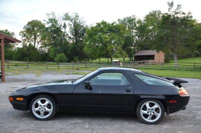 1987 Porsche 928 S4