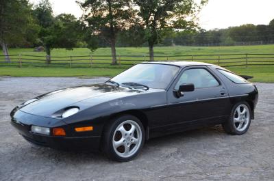 1987 Porsche 928 S4