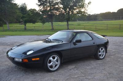 1987 Porsche 928 S4