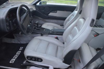 1987 Porsche 928 S4
