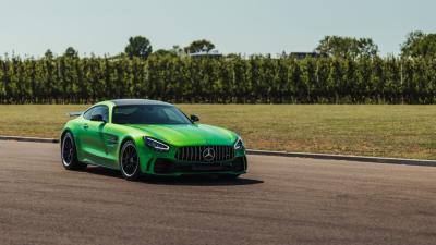 2022 Mercedes-AMG GT R