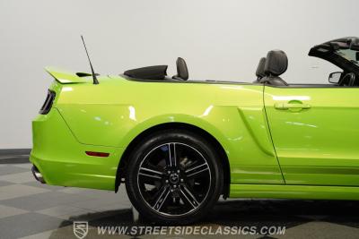 2014 Ford Mustang GT/CS Convertible