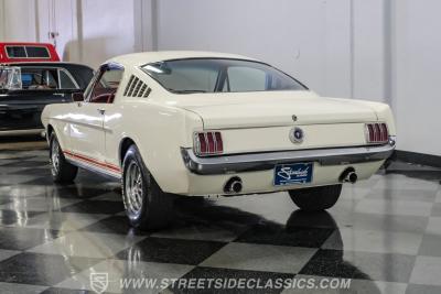 1965 Ford Mustang 2+2 Fastback