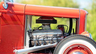 1932 Ford Hot Rod "High-Boy" Roadster