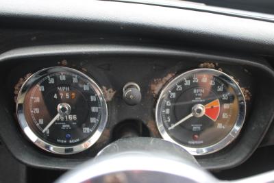 1972 MG B GT V8