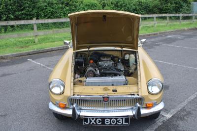 1972 MG B GT V8