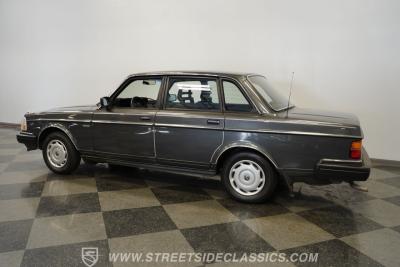 1988 Volvo 240DL