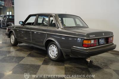 1988 Volvo 240DL