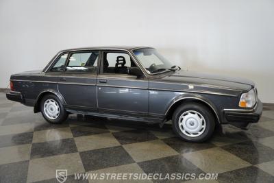 1988 Volvo 240DL