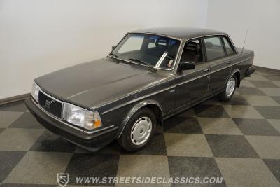 1988 Volvo 240DL