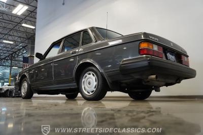 1988 Volvo 240DL