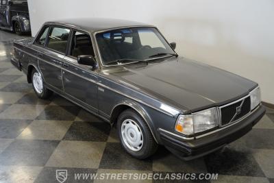 1988 Volvo 240DL