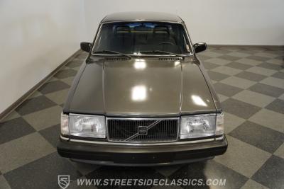 1988 Volvo 240DL
